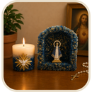Kit Ternura Nossa Senhora Azul com Gruta Santuário e Vela Divino Espírito Santo®