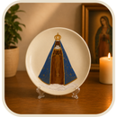Prato Decorativo Nossa Senhora Aparecida em Cerâmica com Suporte de Parede®